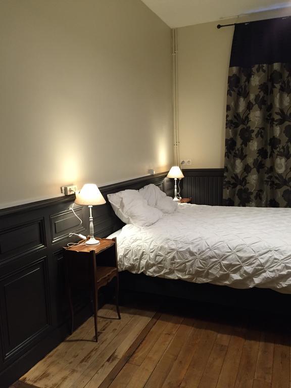 مبيت وإفطار La Petite Cour - Périgueux المظهر الخارجي الصورة